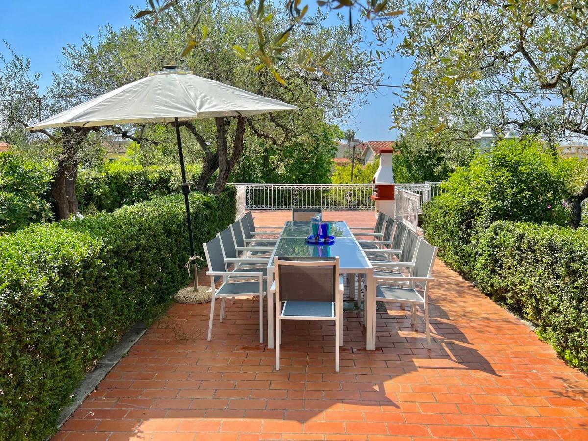 Villa La Rodina Ντιάνο Μαρίνα Εξωτερικό φωτογραφία