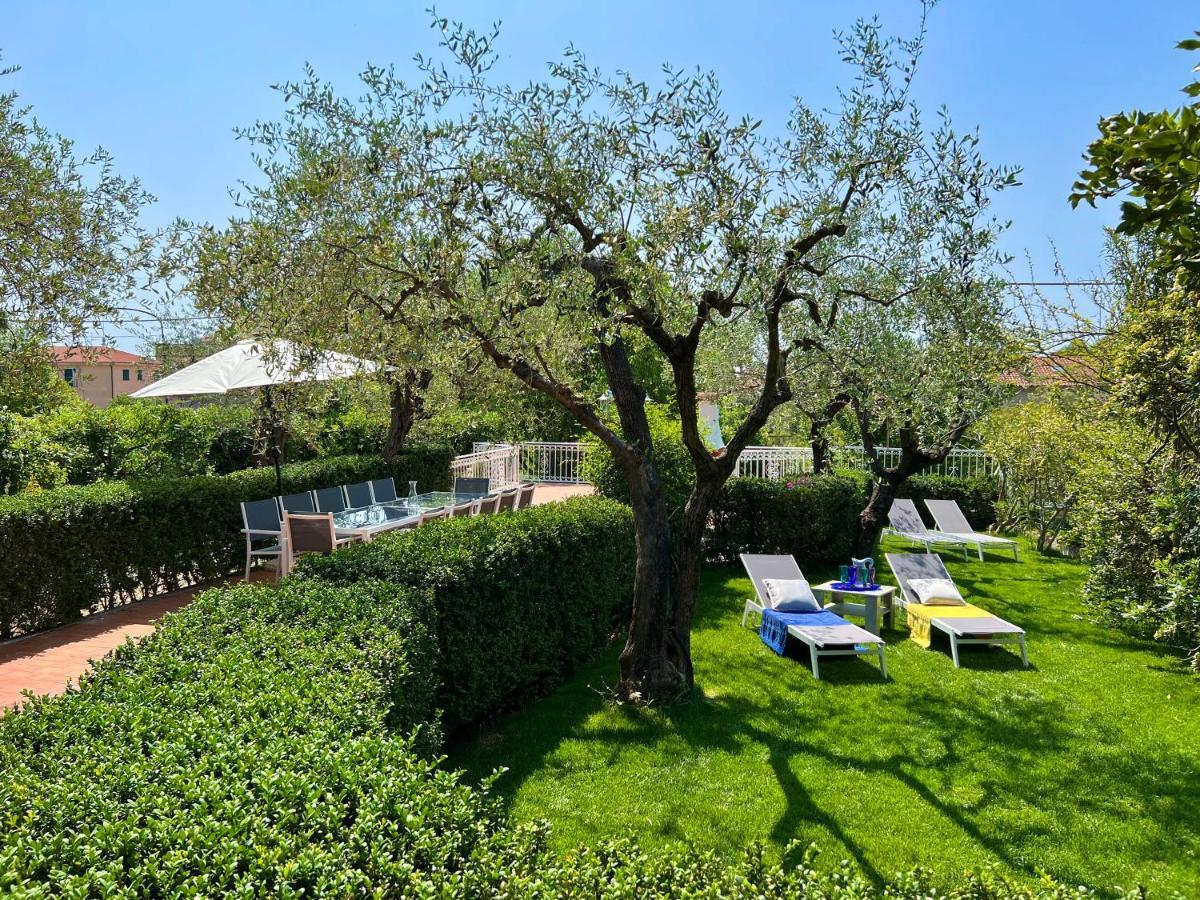 Villa La Rodina Ντιάνο Μαρίνα Εξωτερικό φωτογραφία