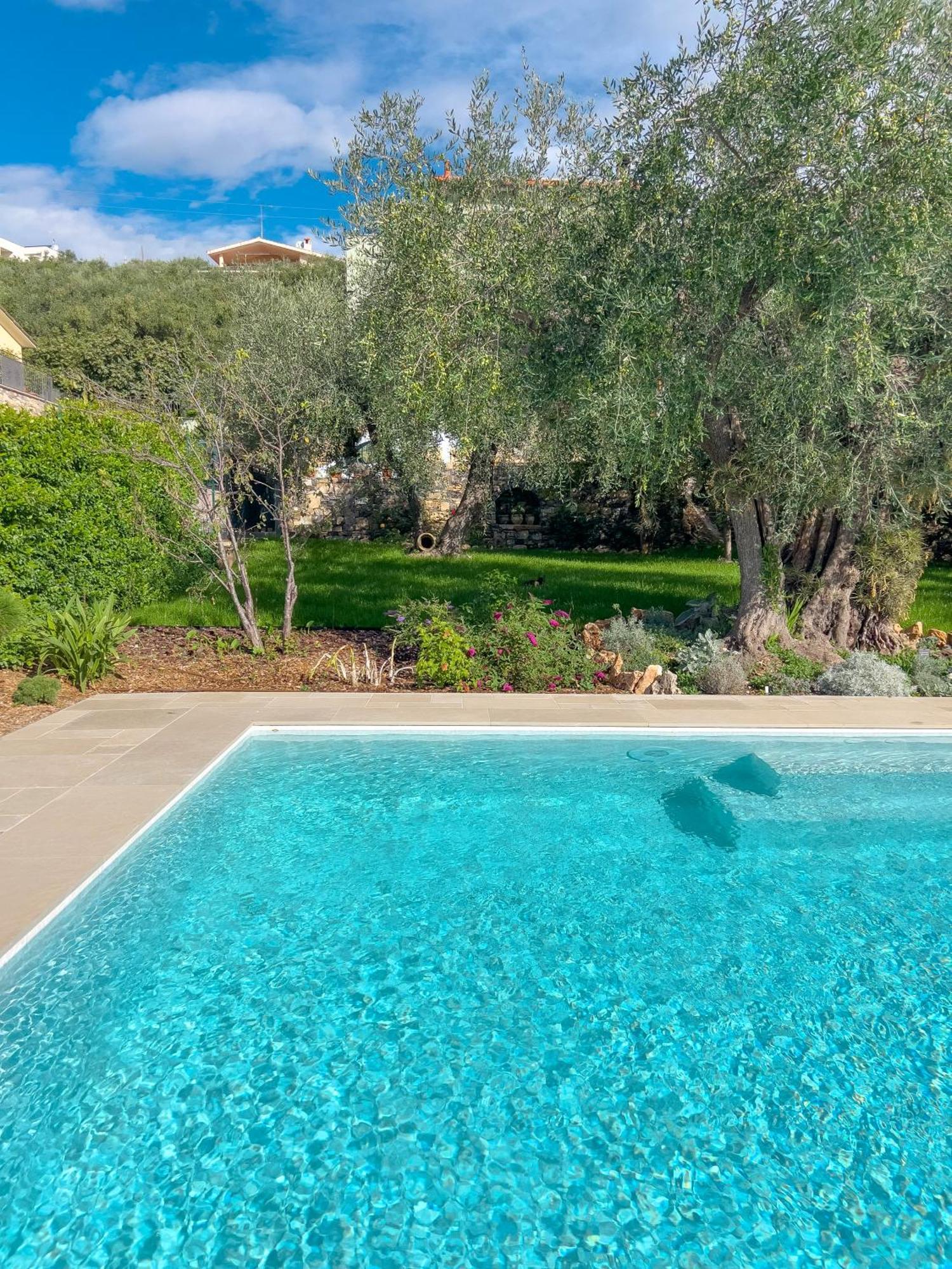 Villa La Rodina Ντιάνο Μαρίνα Εξωτερικό φωτογραφία